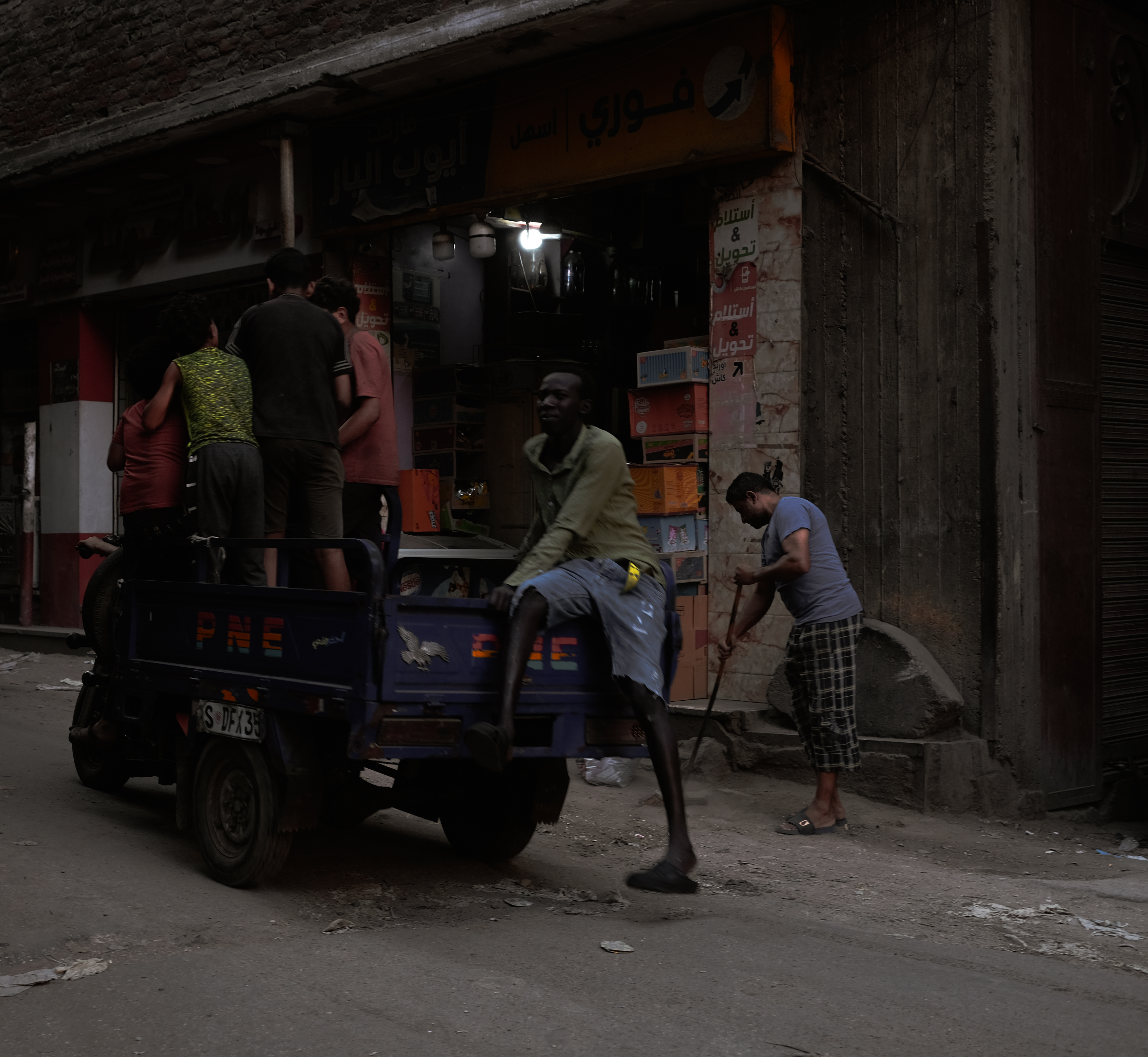 Manshiyat Naser: The Garbage City 11