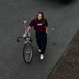 T-shirt – burgundy 1